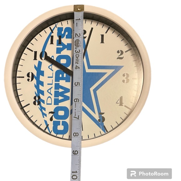 Dallas Cowboys Clock and Tumblers - Picture 11 of 13
